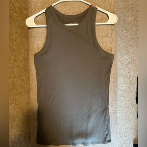 Women’s Maurice’s ribbed tank- Large